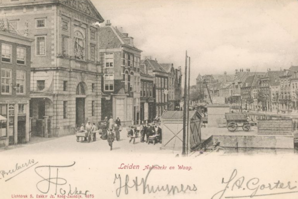 Oude ansichtkaart Leiden