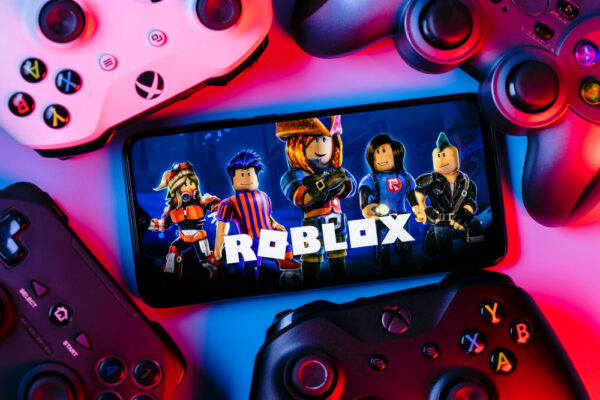Kazan,,Russia,-,August,25,,2021:,Roblox,Is,An,Online