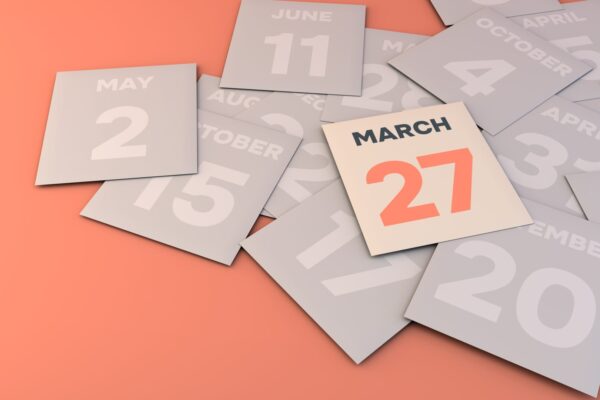 March,27.,Calendar,Sheets,On,A,Pink,Background.,The,Best
