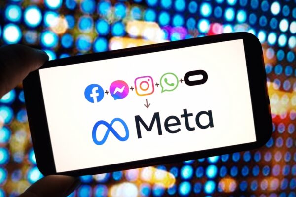 Konskie,,Poland,-,November,10,,2024:,Meta,Platforms,Company,Logo